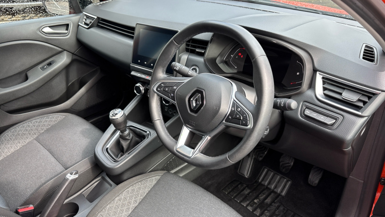 Renault Clio 1.0 TCe 90 Evolution 5dr Petrol Hatchback